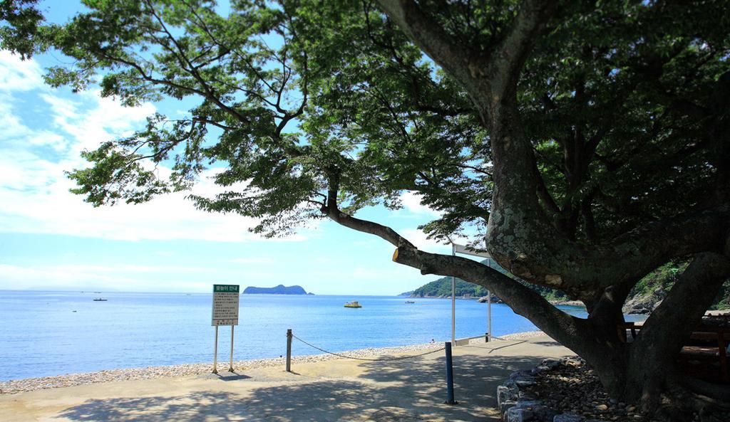 Pinky Marine Pension Namhae Dış mekan fotoğraf