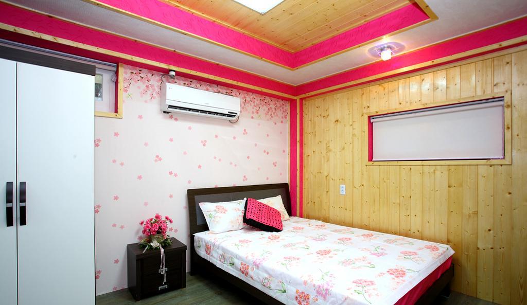 Pinky Marine Pension Namhae Dış mekan fotoğraf